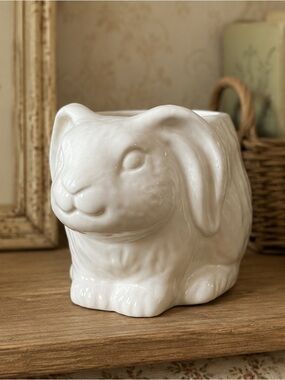 White Ceramic Bunny Planter/Mug